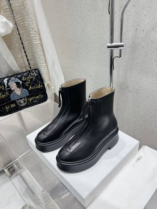 The Row Autumn/Winter New Classic Chunky Platform Ankle Boots with Mid-Seam Zipp