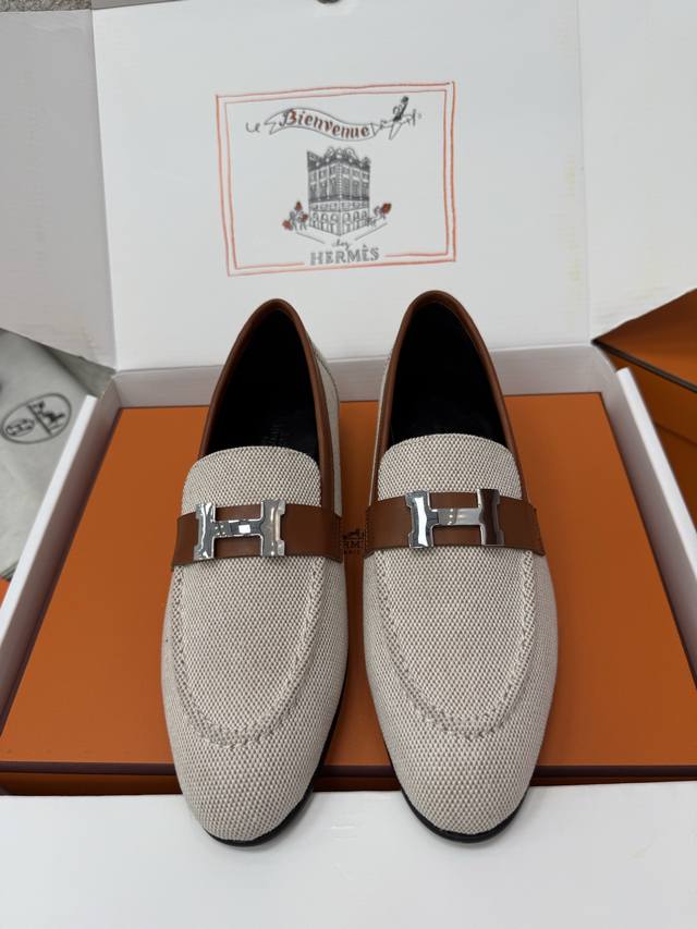 Top Quality * Paris Retro H Buckle Loafers