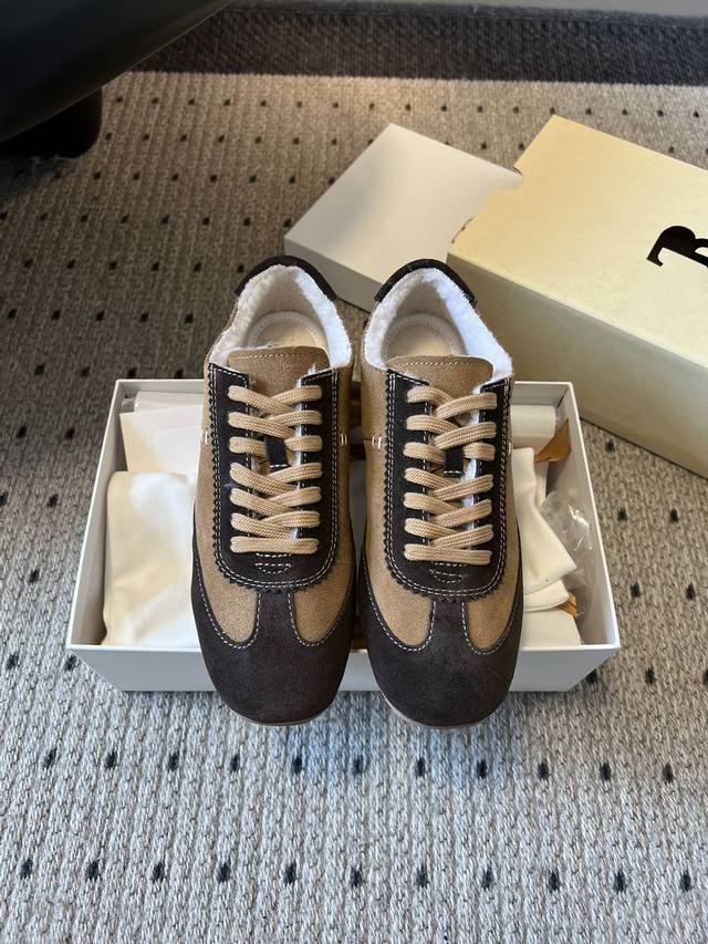 Dongguan-made The Ro* 25Ss German Training Sneakers The inner side of the shoe o