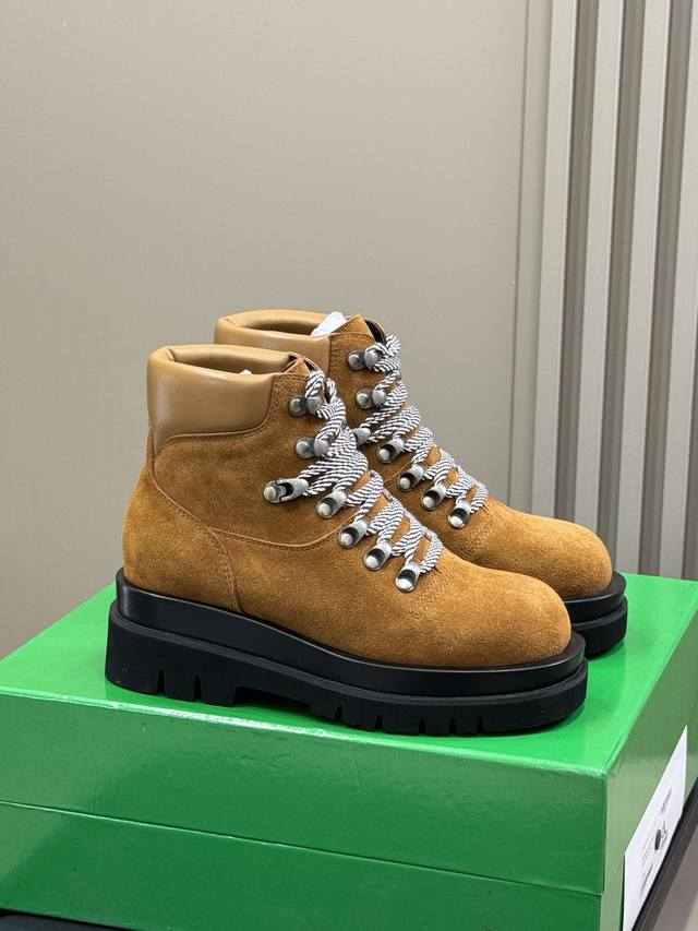 Top Quality Bottegaveneta 25 Fall/Winter Ankle Boots New Arrival Exquisitely cra