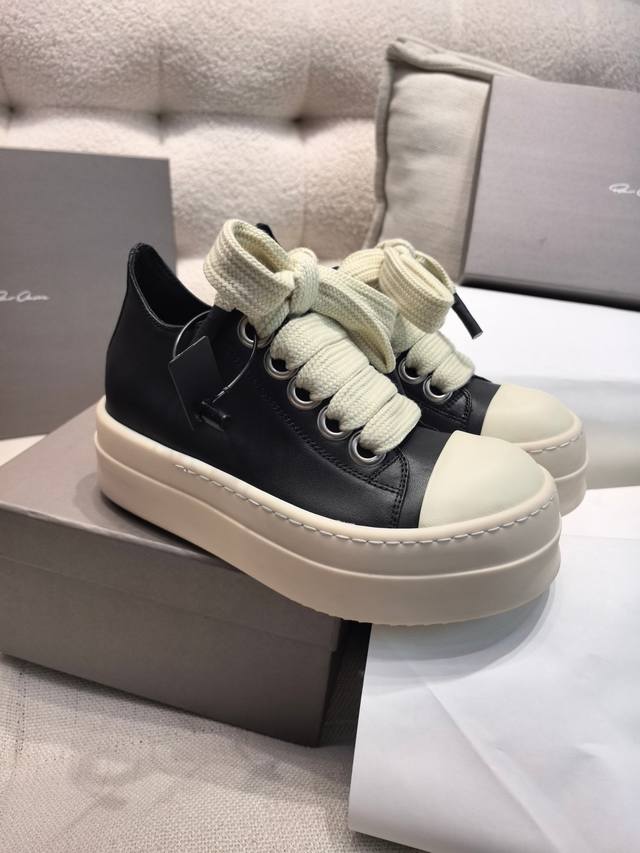 New Arrival: DDD's own brand Ro-style classic Converse lace-up platform low-top