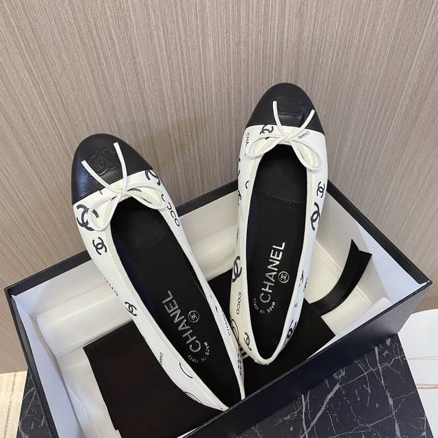 Chanel Classic Color-Blocked Ballet Flats Fashion Runway Style M Years Later, St