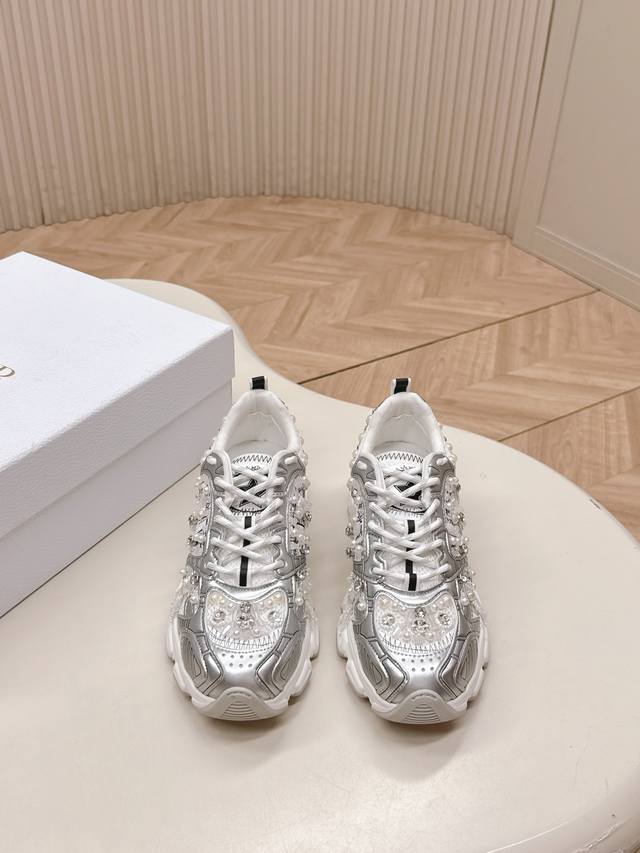 Add 20 to the wool price. Latest Dior Chrono casual sneakers/running shoes in t
