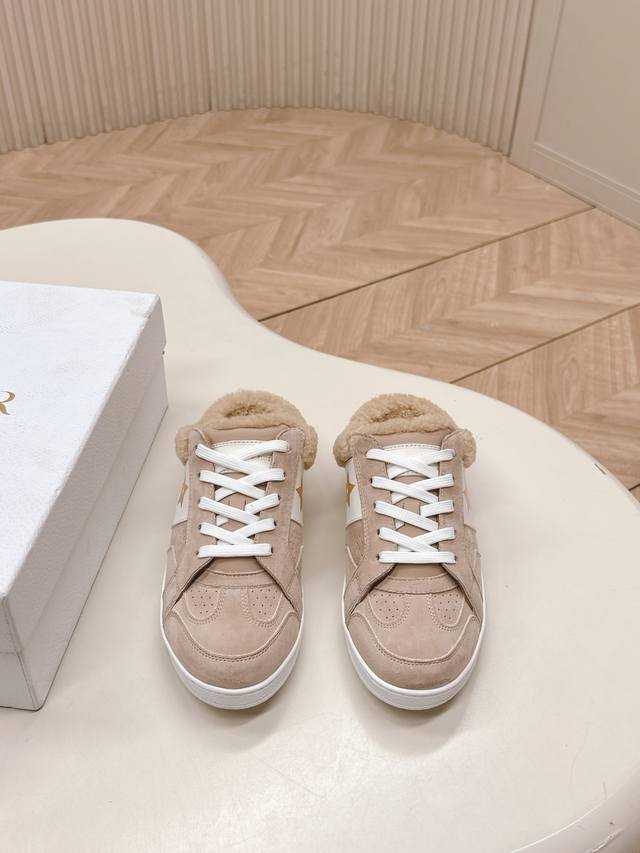 Dior Fall/Winter New Style Furry Platform Sandals, Classic, Sophisticated, Elega