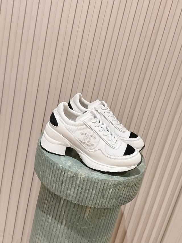 Top Version: Regular:Top:Chane* 25Ss Chanel Low-Heel Sneakers These shoes featur