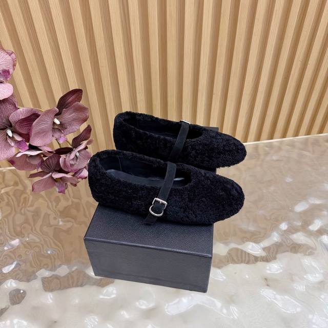 25Fw Autumn/Winter New Arrival Alaia Lambswool French Ballet Flats, Wool Mary Ja