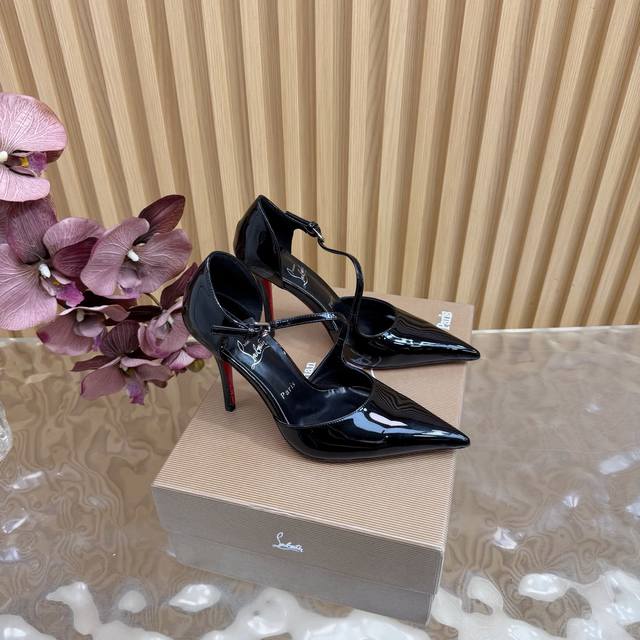 Top-tier Christian Louboutin 2025S Original Cl New Runway High Heels~ Fashion Sh