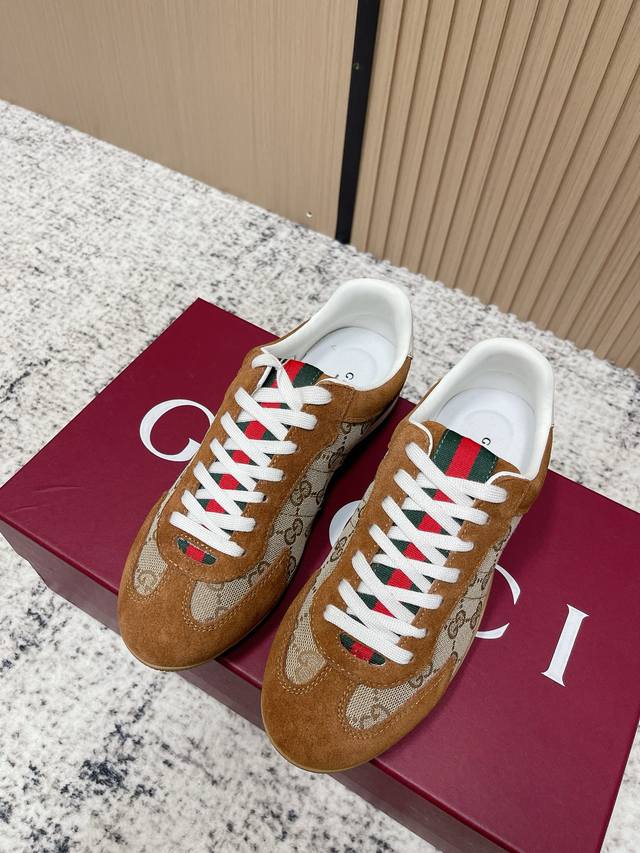 Top Quality: Couple Style 2025 Early Autumn New Gucci Shift Series Couple Sneake