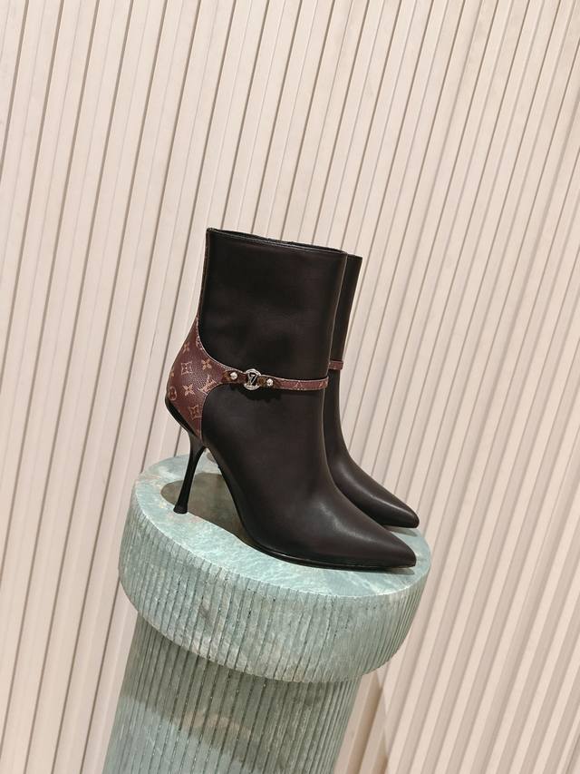 Top Version: High-quality Louis Vuitton 25Ss Lv autumn/winter new high-heeled an