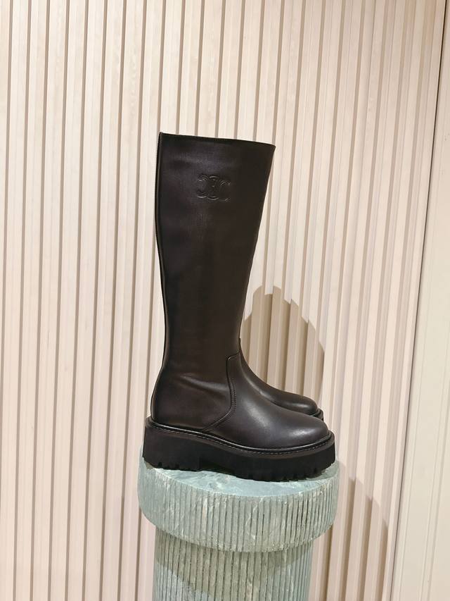 Top-tier version: Regular: Top-tier Celine 25 Fall/Winter Unlverslte 16-inch Mar