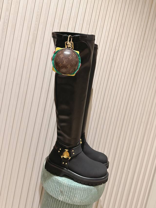 Top Version: Women's Bag 220 Louis Vuiteeon Lace-up Newest Louis Vuitton Collabo