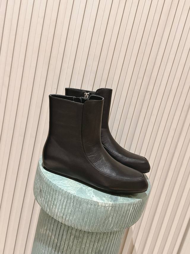 Top Version: Jil Sander Autumn/Winter Super Popular Minimalist Ankle Boots with