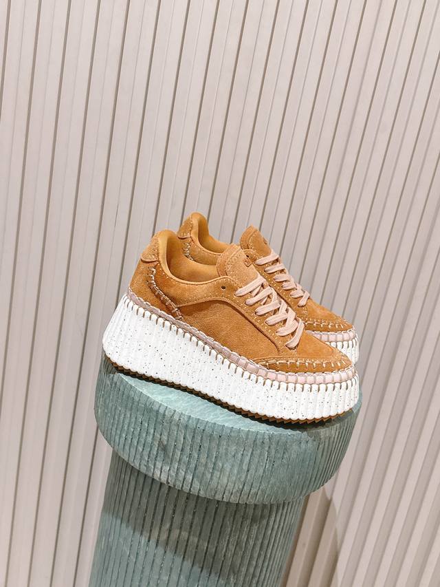 Top Version: New Colorway: Chloe's New Platform Biscuit Shoes! A super stylish a