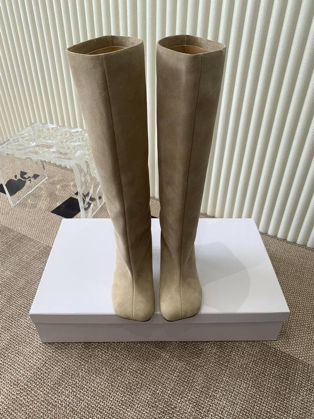 Maison Margiela Suede Wide-Leg Straight-Leg Boots, Over-the-Knee, New Autumn/Win
