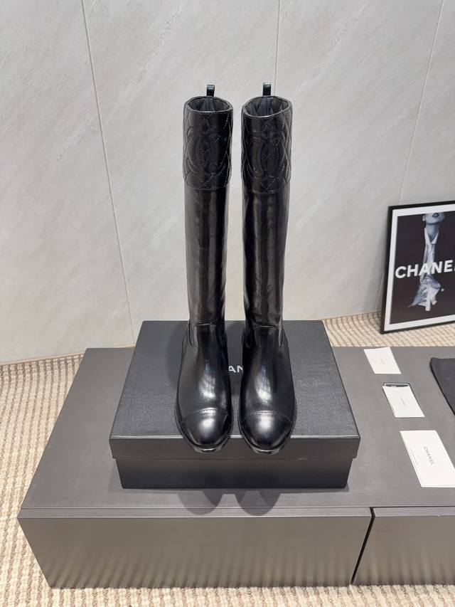 Factory Quality: Rubber Sole & Genuine Leather Sole Exclusive Top-Tier Version