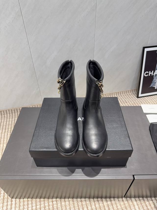 Factory Quality: Rubber Sole & Genuine Leather Sole Exclusive Top-Tier Version