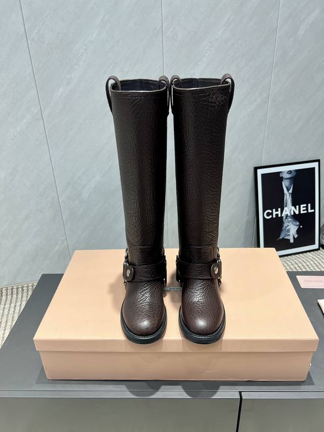 Factory Direct: Exclusive Top-Tier Version Miumiu 2025 VS Fall/Winter Latest Ru