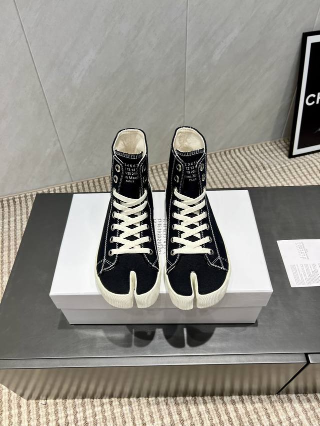 Factory Direct: Exclusive Top-Tier High-Top Version for Couples M*M6M*Aison M*A