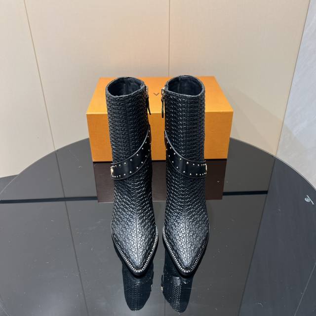 Factory Direct: Exclusive Top-Tier Version LV 2025Vs Early Autumn New Fashion B