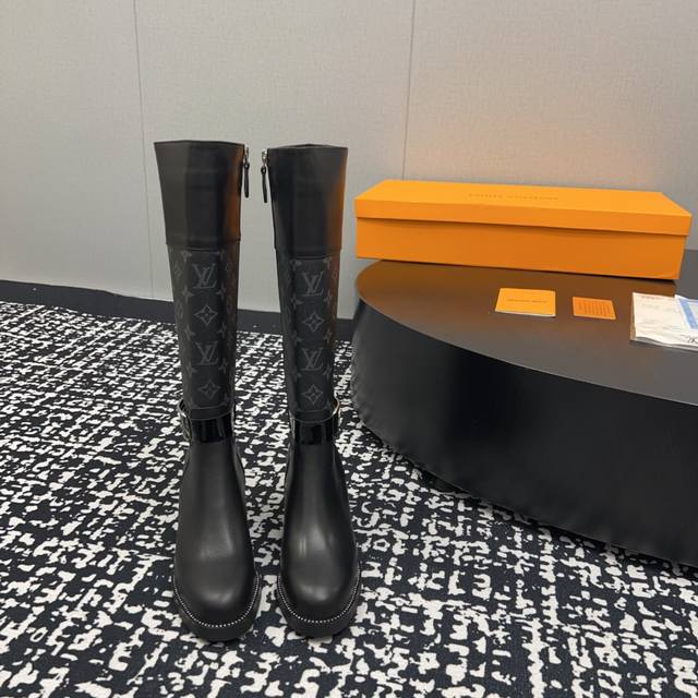 Factory Direct: Exclusive Top-Tier Version Lv2025Vs Autumn/Winter New Fashion B