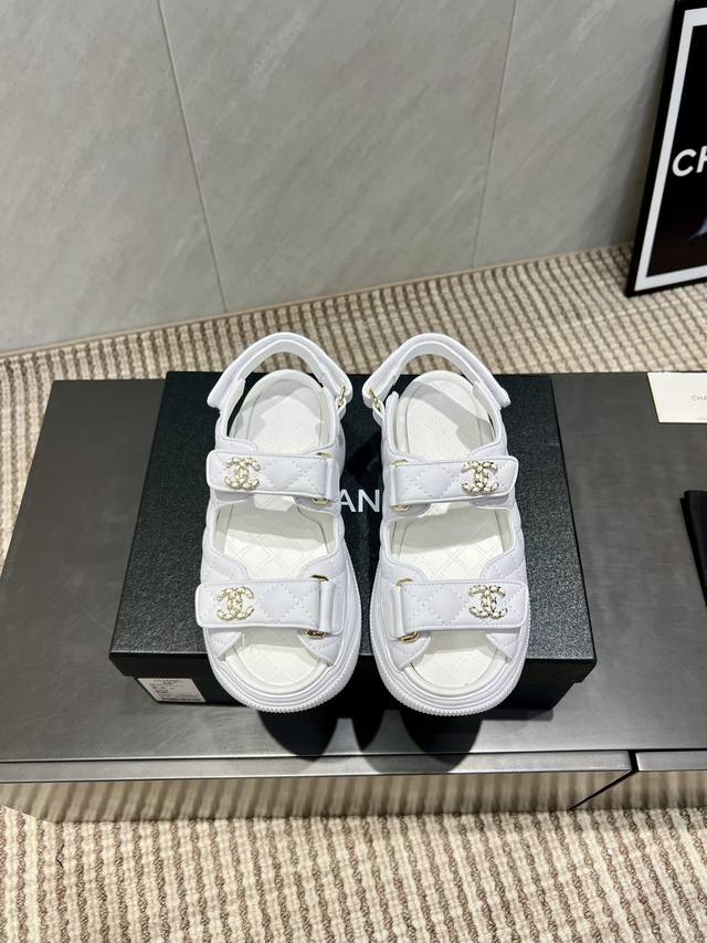Factory Direct: Exclusive Top-Tier Version Chanel*L 2025 VS Platform Sandals Se