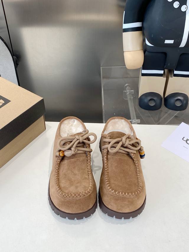 New 2025 Autumn/Winter Potato Wool Slippers, retro acrylic buckle embellishment