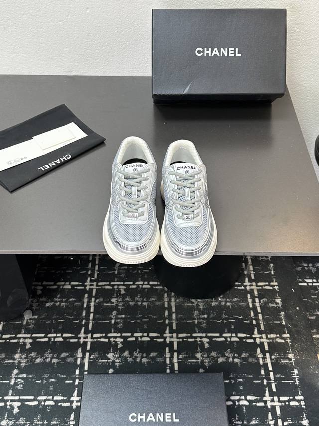 Chanel Panda Shoes! 2025 Top-Tier Casual Sneakers from Boutique This classic des