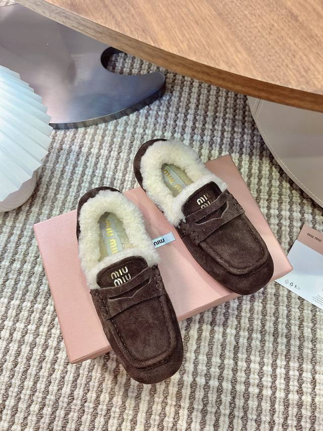 Miu Miu 2025 Autumn/Winter New Lambswool Loafers Original 1:1 replica, outshinin