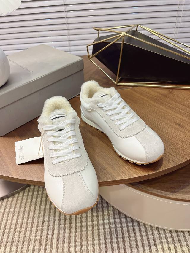 The most popular all-season casual sports shoes both domestically and internati