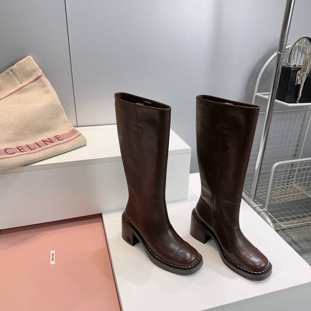 High-quality factory-made short boots! Length 720! Top quality Miu Miu 2025 Fal