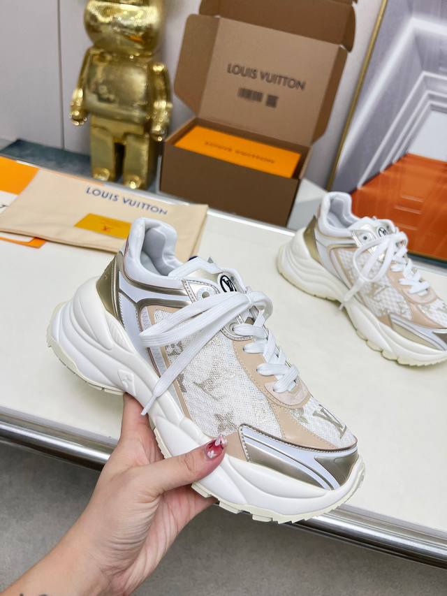 1:1 replica of the official Louis Vuitton Run 55 sneakers, made with a combinat