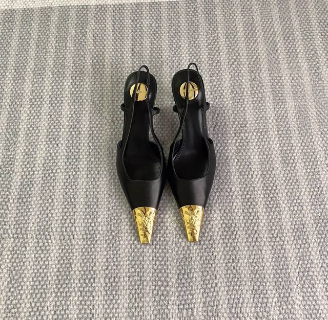 6.5Cm Factory Price Saint Laurent Spring/Summer 2024 Hot New Gold Square Toe Hig