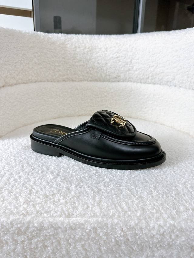 Airplane box +10 Factory direct price (retailer level) Chanel 25 A Latest offic