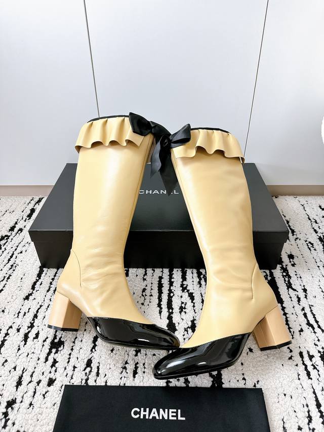 Chanel 25 A - Latest official website style boots (retail quality). All material
