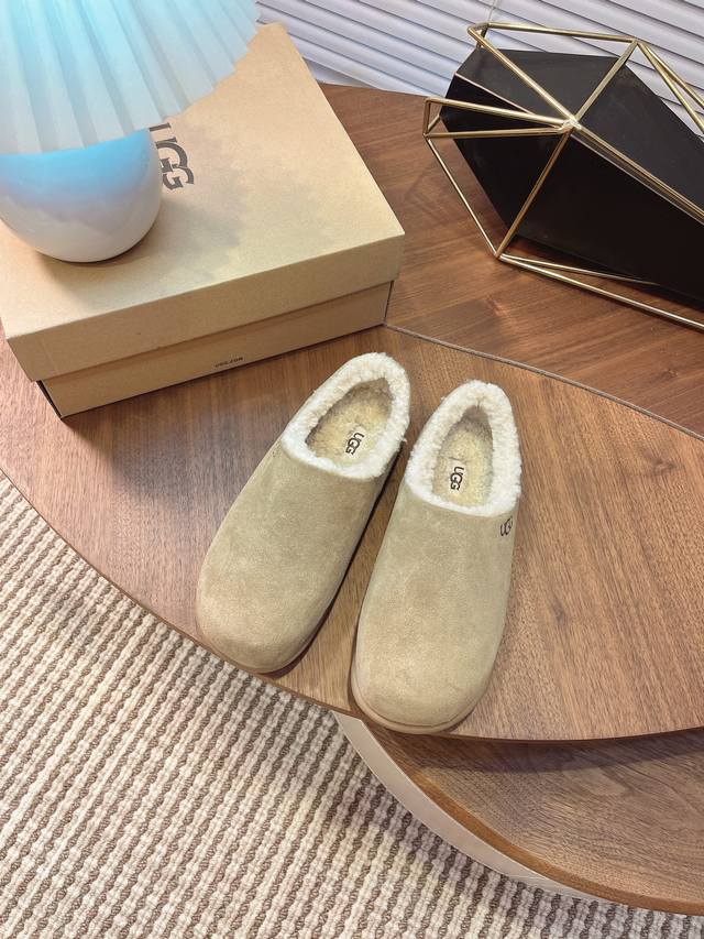 Little Potato Full-Cover Snow Boots with Furry Shoes These are so cute! The heel