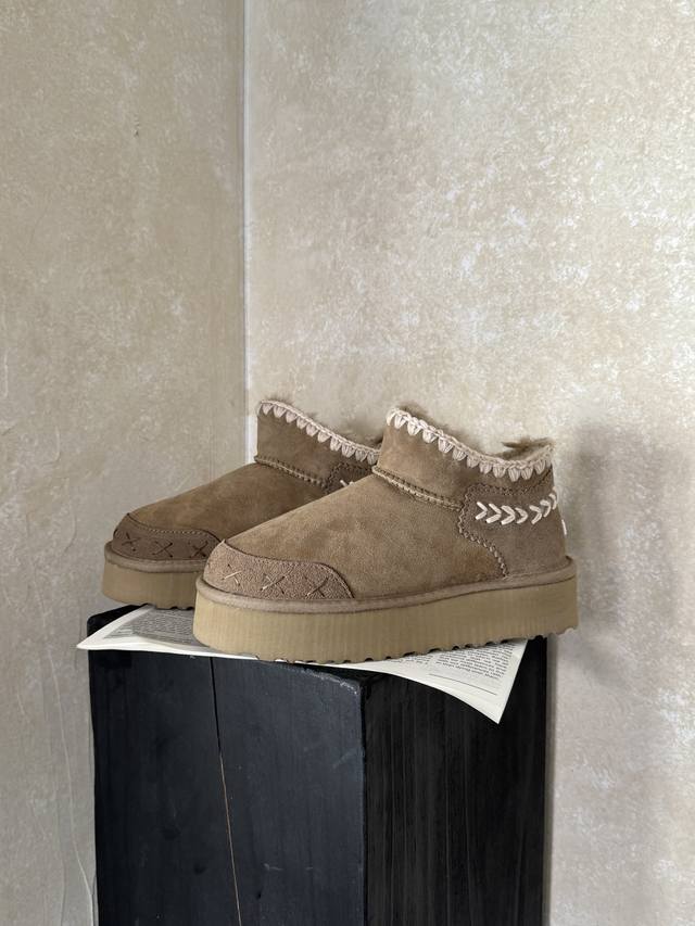 Wheat Ear Snow Boots Ugg 24 Autumn/Winter Snow Boots Ugg, fashionable people are