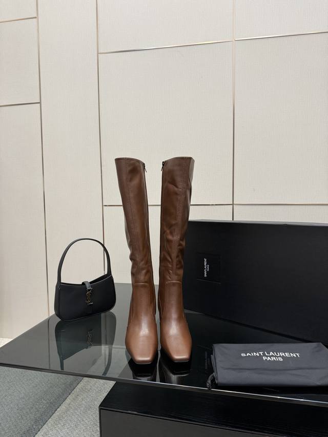 YSL Saint Laurent SS2025 Fall/Winter New Fashion Boots Perfect for pairing with