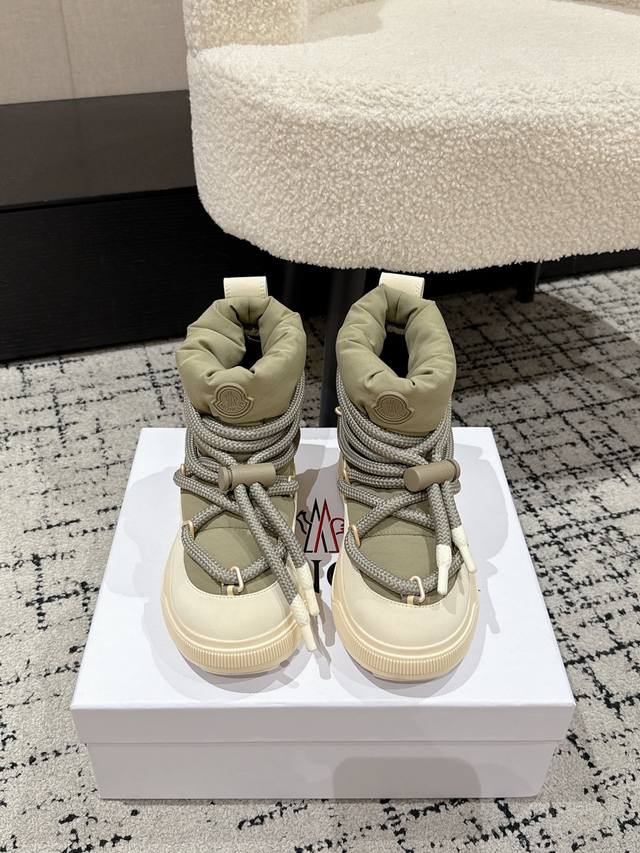 Moncler 25 Winter Down Snow Boots Professional outdoor Lycra fabric with windpro