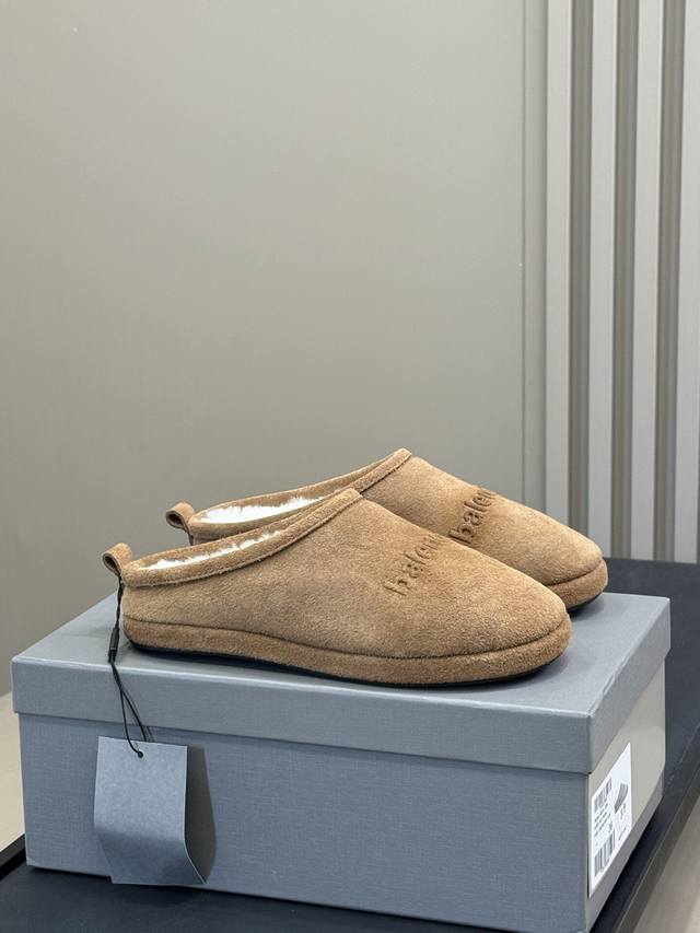 Top Quality Balenciaga Fw 25 New Arrival