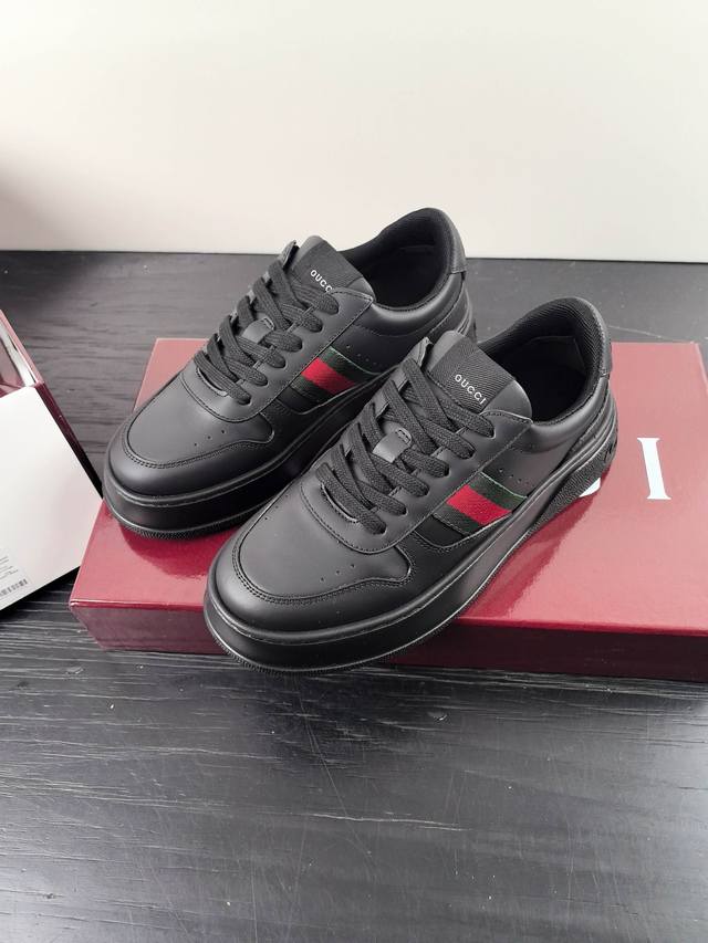 Gucci Couple's Biscuit Shoes Platform Shoes White Sneakers Sneakers Flat Shoes R