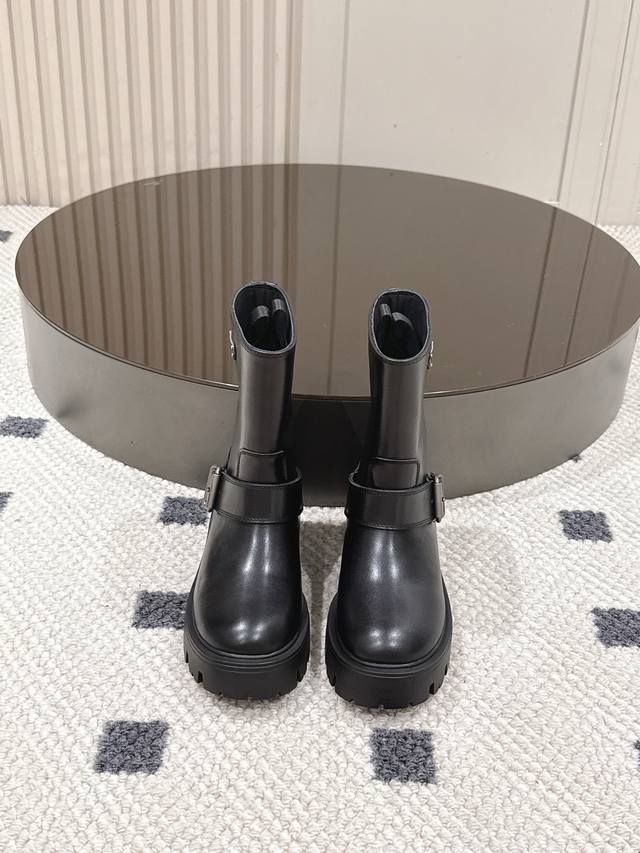 35-40 41 Custom-made Prada 2025 New Platform 5cm Boots are here! Who can resist?
