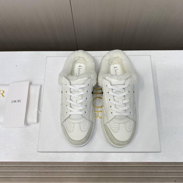 Factory Price p Christian Dior Casual White Sneakers, Wool Half-Slippers, a sup