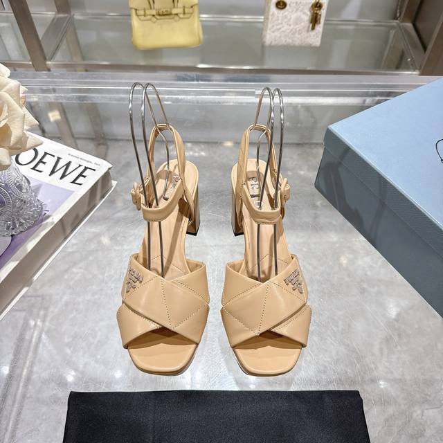 Prada Spring/Summer New Embroidered Sandals Series: Roman Platform Sandals, Lat