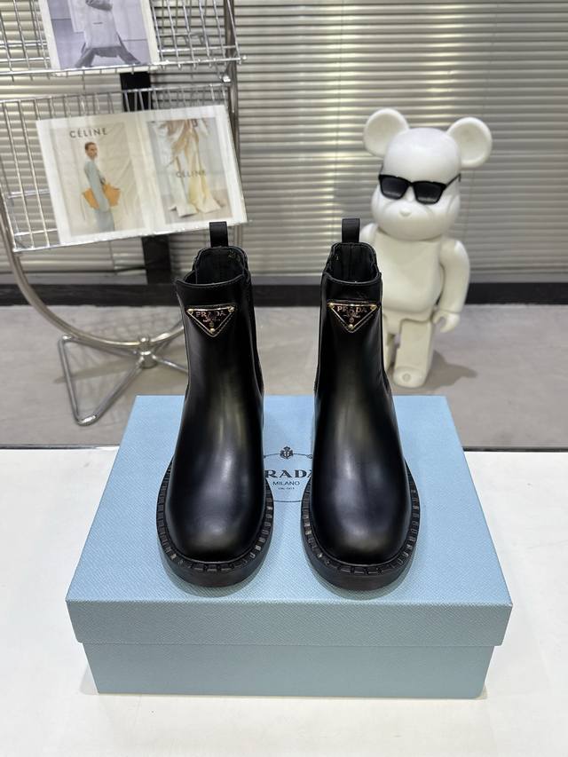 Factory Price pp Prada Thick-Soled Retro Martin Boots Elastic Band Classic Thic