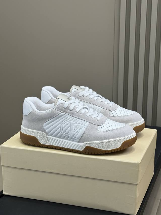 Men's +50 Valentino Fw 25 New Arrival