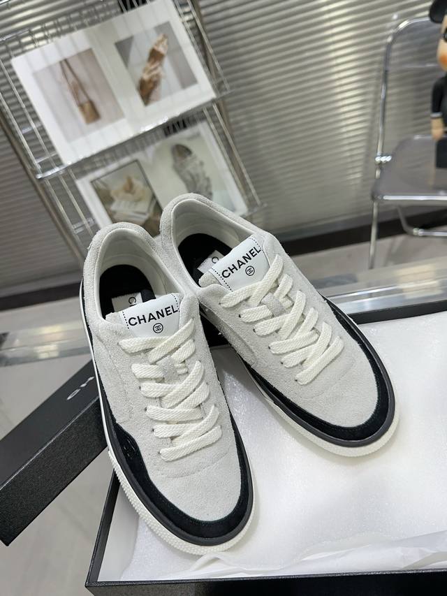 Chanel23 Suede Panda Shoes, Casual Sports Shoes, Skateboard Shoes. Another super