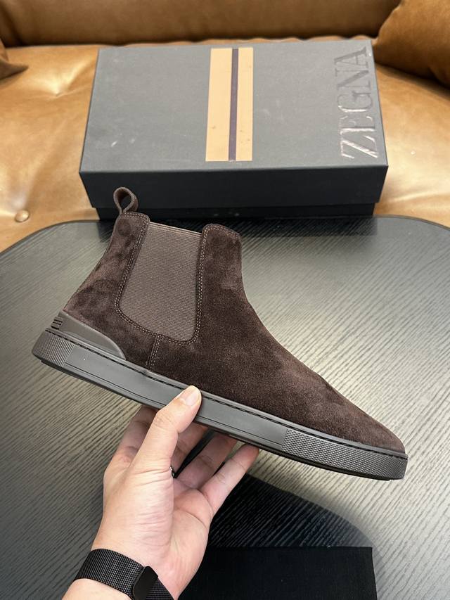 Hot Selling Item! DDD's Triple Stitch high-top sneakers are crafted from supple