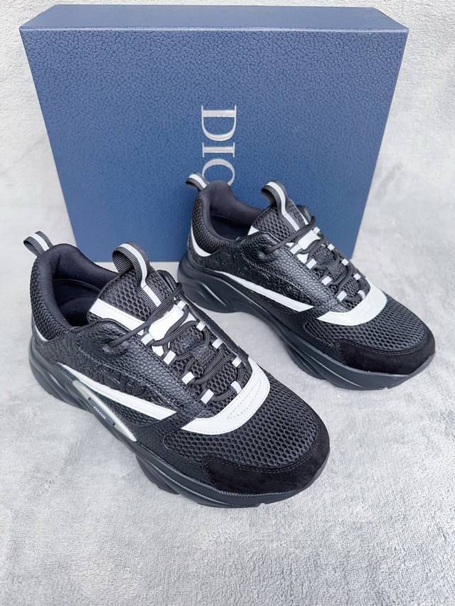 Actual product photos DX B22 Men's Sneakers. This item draws inspiration from r