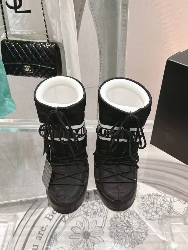 Moonboot, Warm Boots Aerospace Boots, Ski Boots, Snow Boots, Full of Cutting-Edg