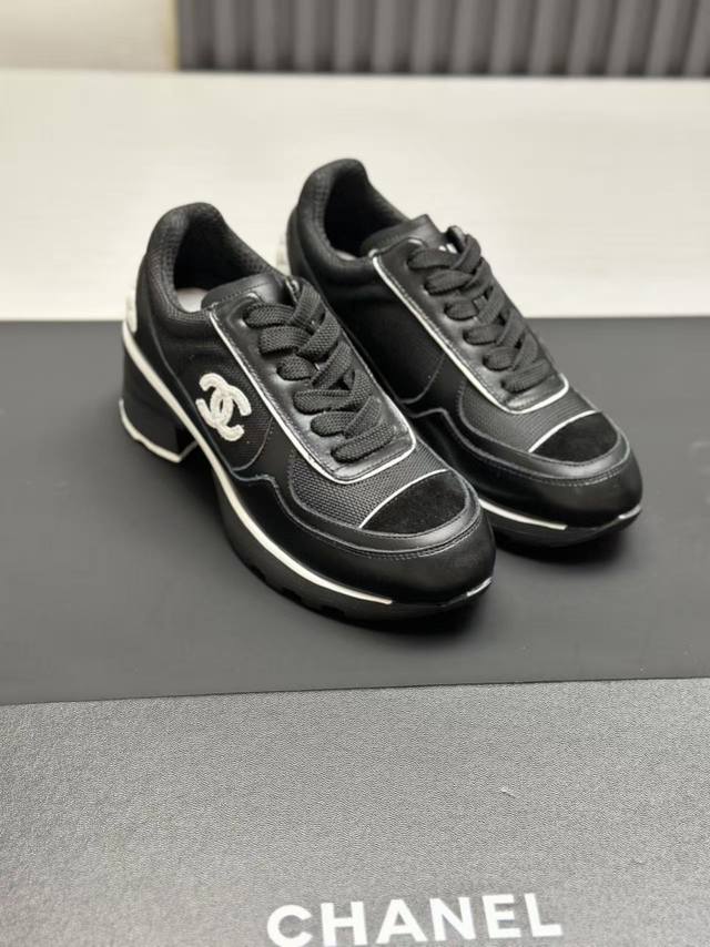 Factory Price Chanel Panda Shoes! 2025 Top-Tier Casual Sneakers This classic des